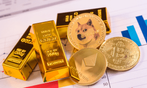 Gold vs Bitcoin: Which one is the better investment?